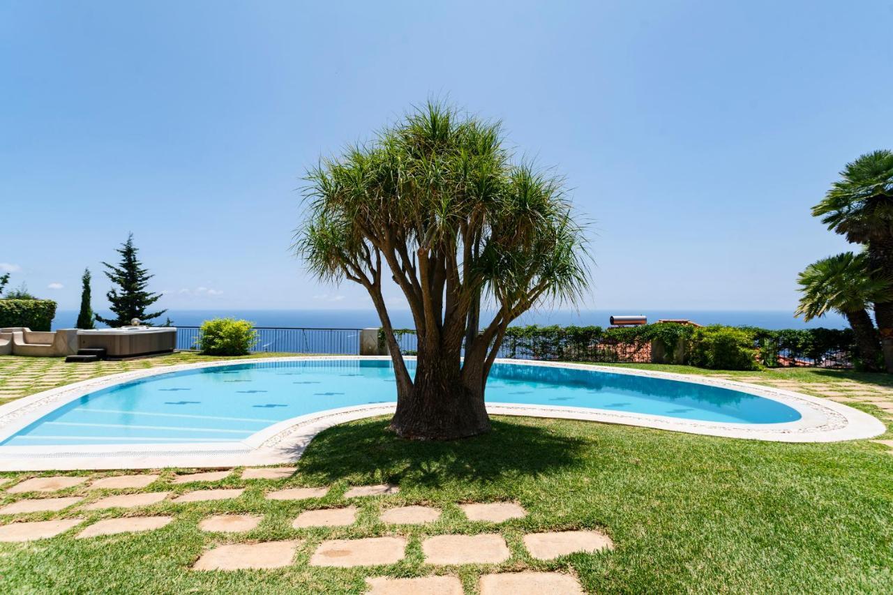 Vila Eucalipto By An Island Apart Funchal  Exteriör bild